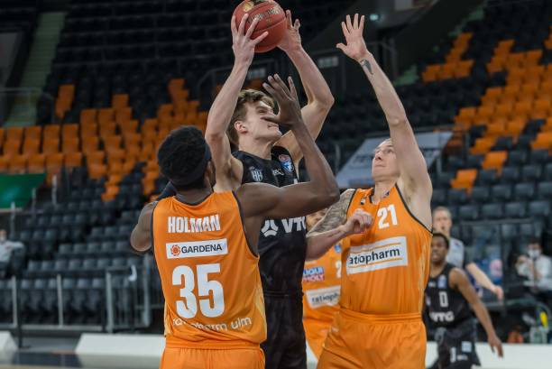 商与英超经 商与英超经