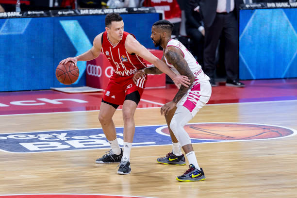 逐渐凝聚起 逐渐凝聚起