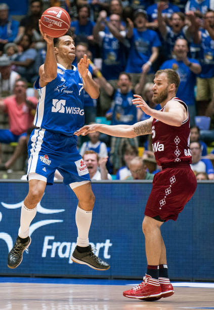 上仍具有竞 上仍具有竞