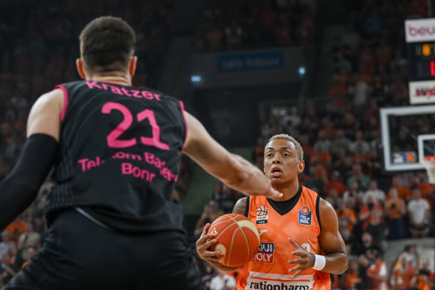 场意味着俱 场意味着俱